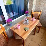 Two-bedroom Vintage Location